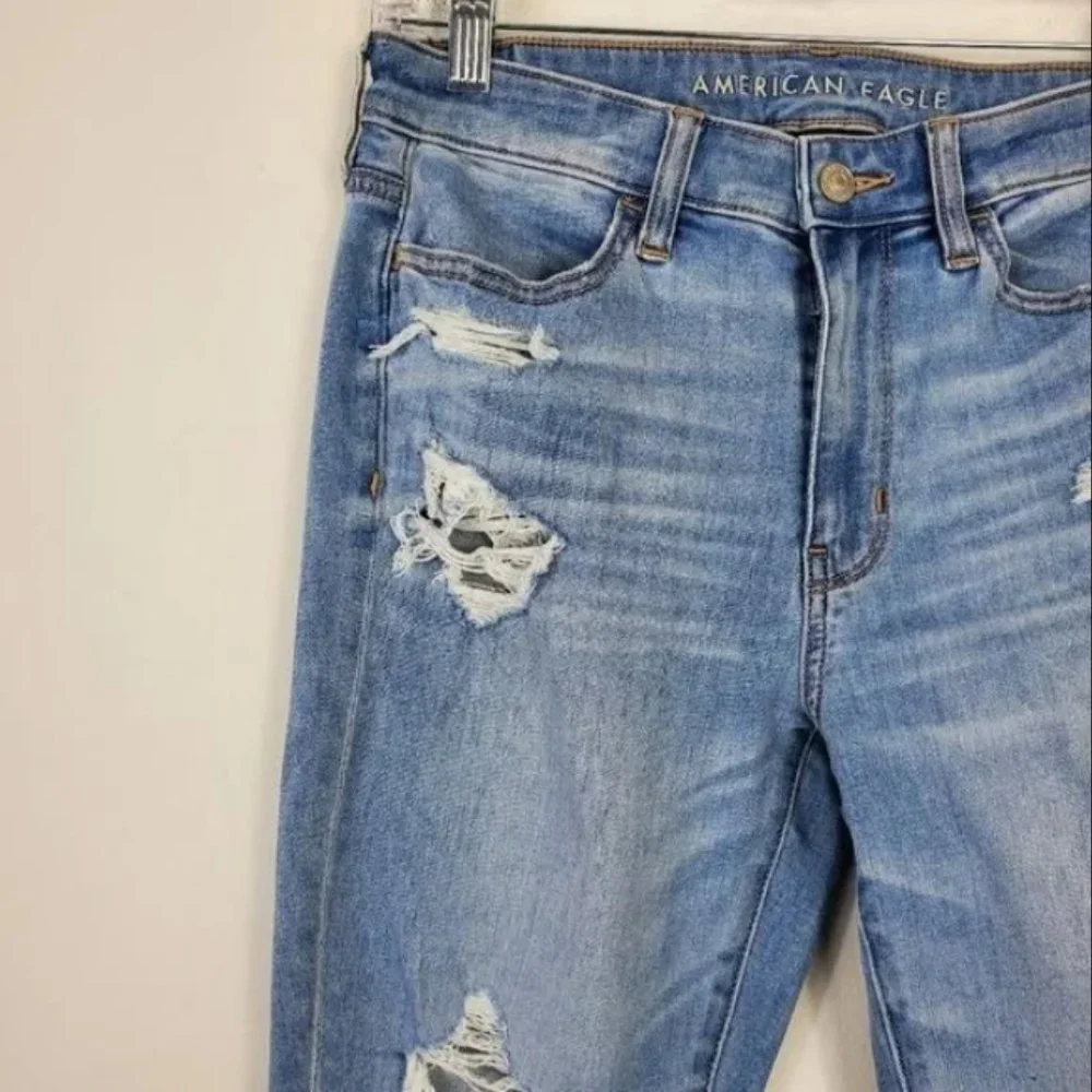American Eagle Hi Rise Jegging Crop Womens Size 8 Short Light Wash Distressed - Picture 2 of 7